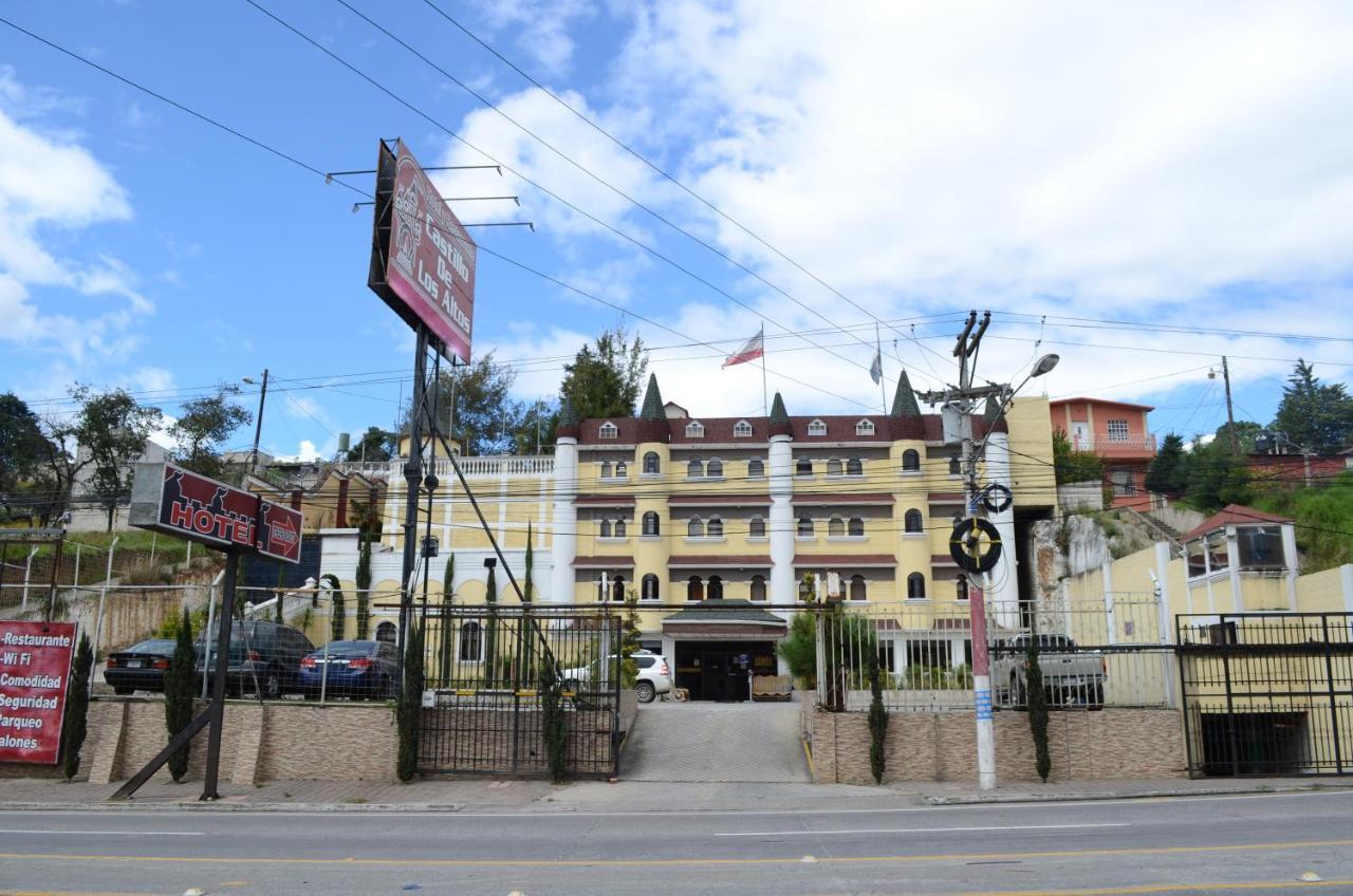 Hotel Y Restaurante Castillo De Los Altos Quetzaltenango ภายนอก รูปภาพ